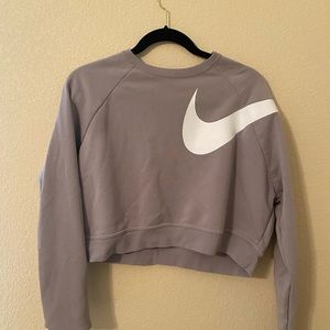 Nike Grey cropped Sweatshirt